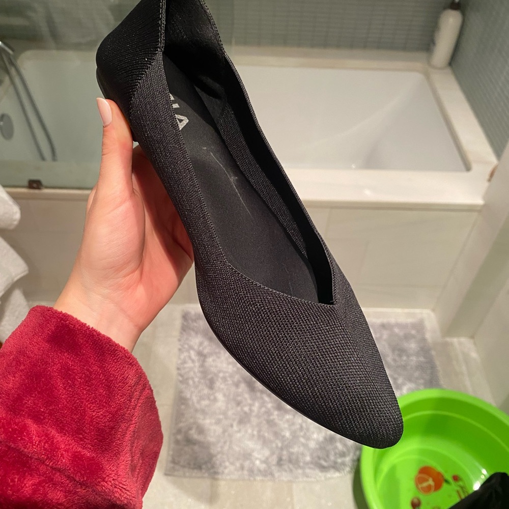 Mia mastic flat shoes size 8, worn 3 times